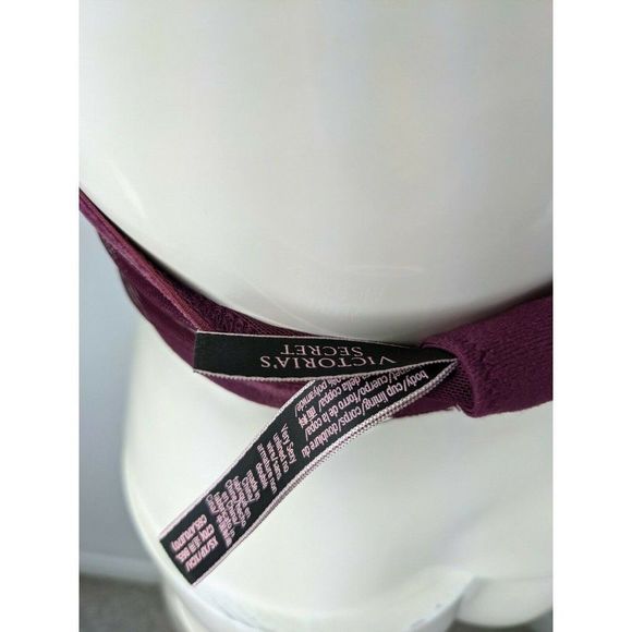 Victoria's Secret Super Sexy Bralette key hole lace halter top size XS purple - Picture 8 of 8